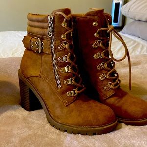 Guess GGJaylee combat boots